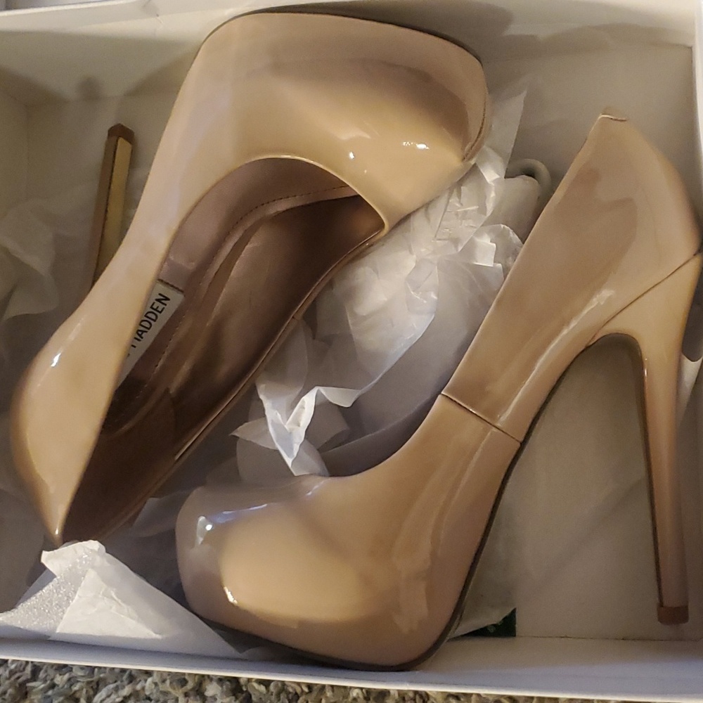 Steve Madden platform high stilettos